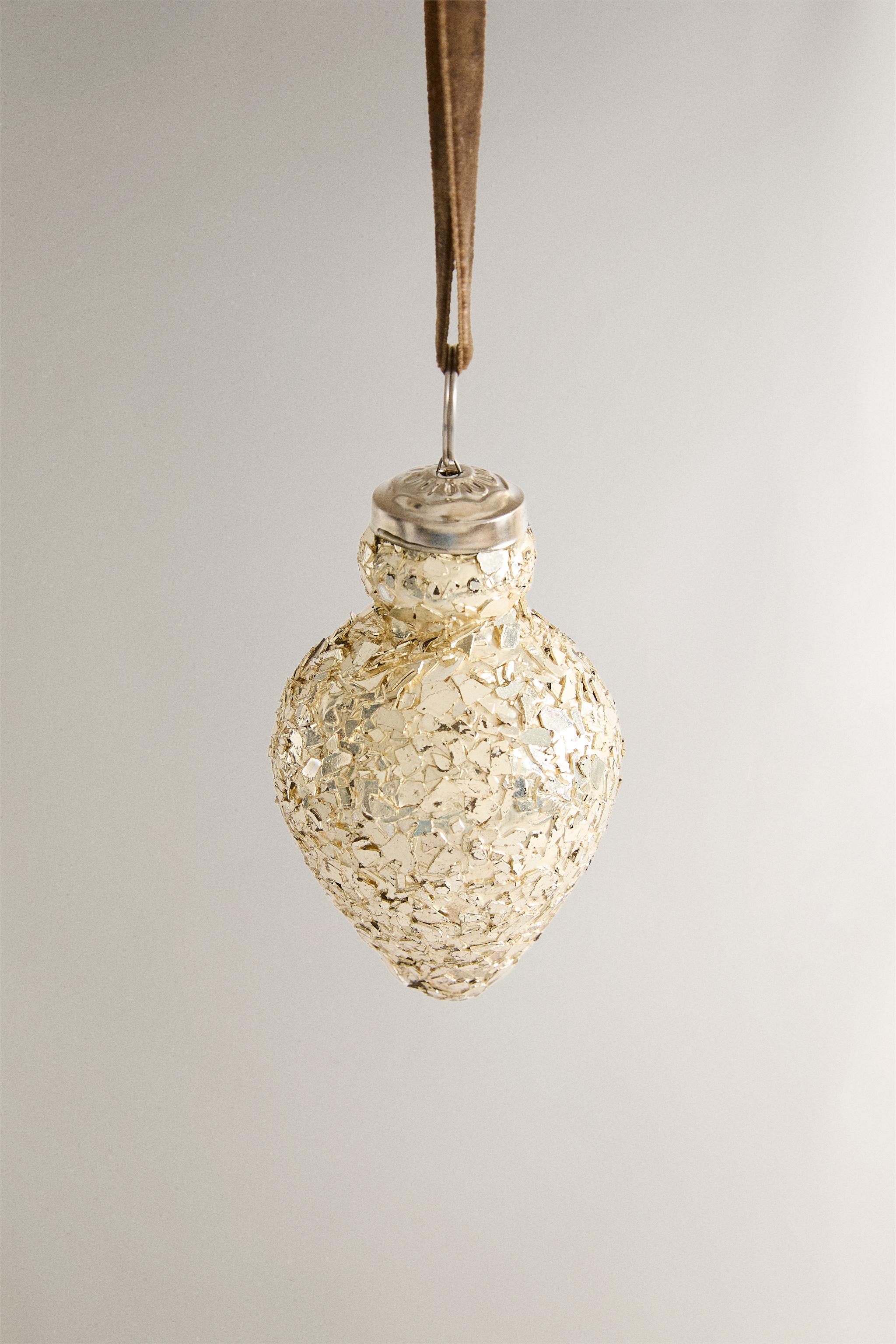 CHRISTMAS TREE CRACKLED BALL ORNAMENT